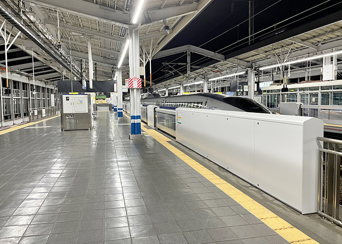 東京から今治駅への行き方-岡山県新幹線ホーム